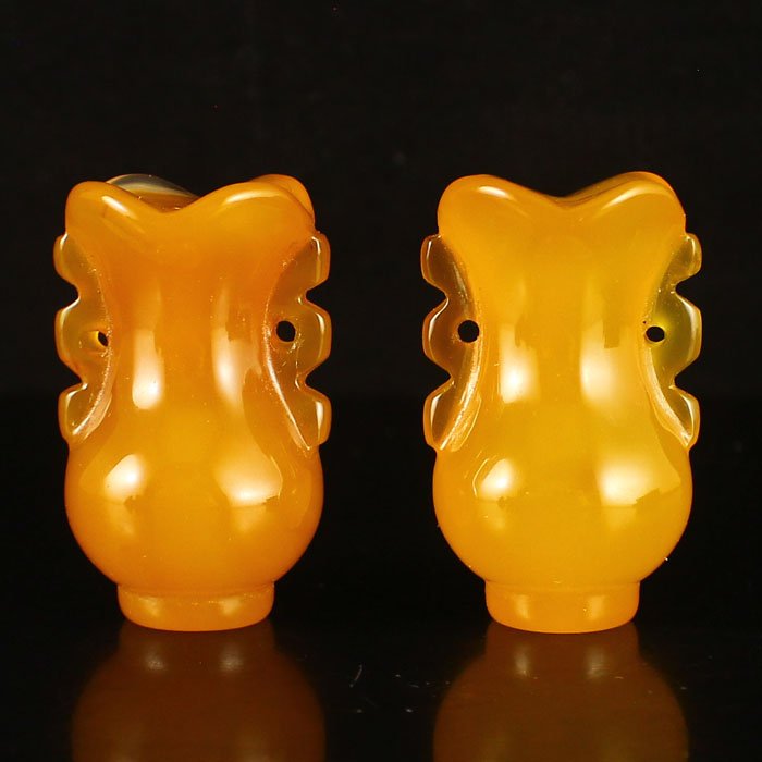 A Pair Chinese Natural Yellow Jade Lucky Pendant (1 of 10)