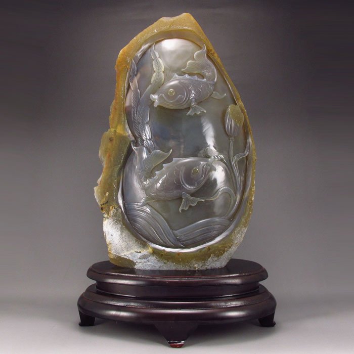 Chinese Natural Water Bile Agate Statue - Carp & Lotus (1 of 7)