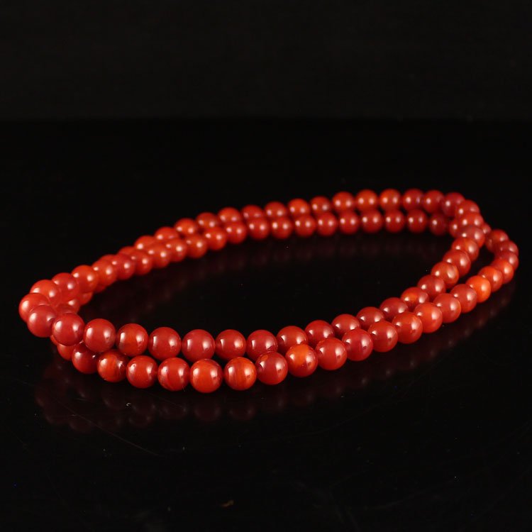 Superb Chinese Natural Nanhong Agate Beads Necklace (1 of 6)