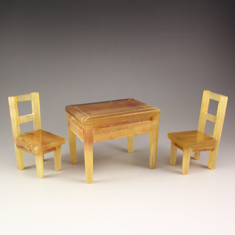 Chinese Ox Horn Table & Stool Statue: Chinese Ox Horn Table & Stool StatueTable Dimension: 95*68*75(mm) 3.74*2.68*2.95(in)Stool Dimension: 90*40*50(mm) 3.54*1.57*1.97(in) Weight 0.44lbs/199 g Tips about horn sculpture Horn sculpture has a