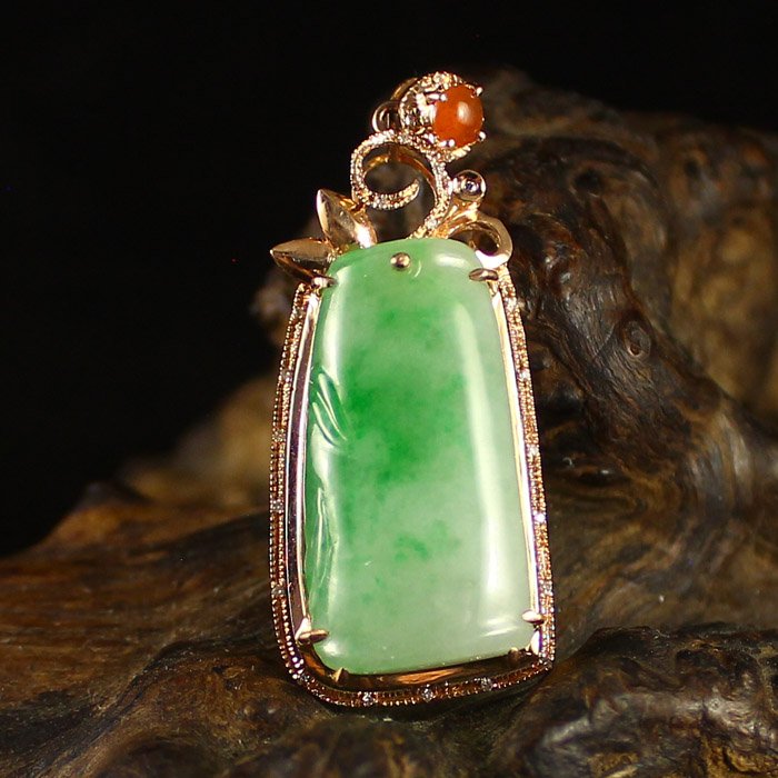 Superb Gold Inlay Natural Jadeite Pendant w Certificate (1 of 8)