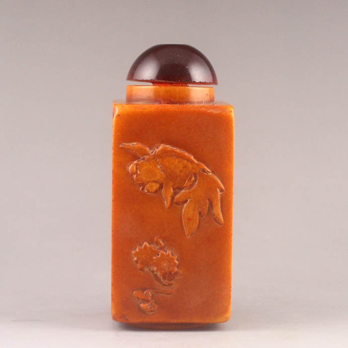Hand Carved Chinese Natural Shoushan Stone Snuff Bottle (1 of 6)