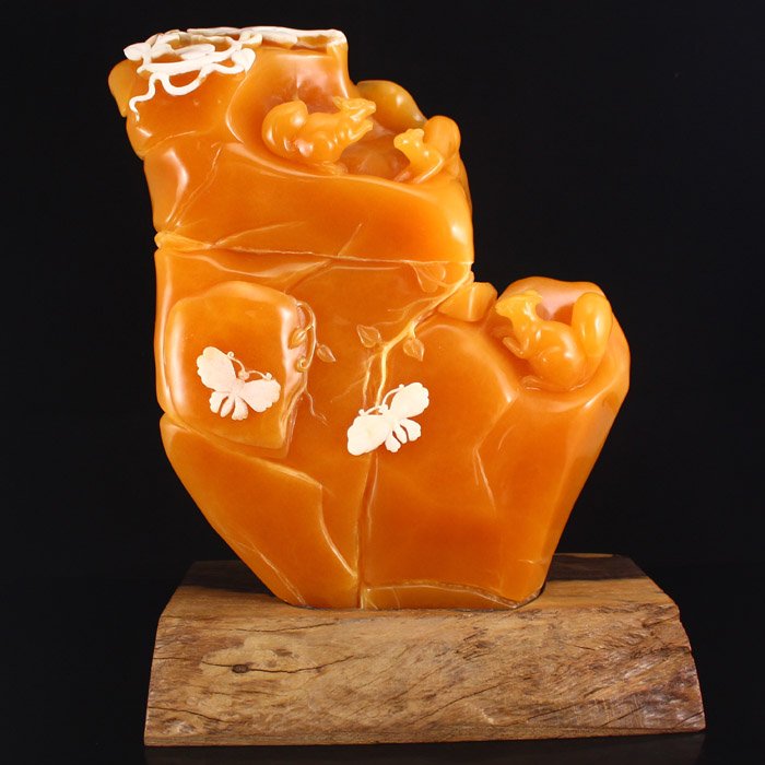 Indonesia Jin Tian Huang Statue - Butterfly & Squirrels (1 of 10)