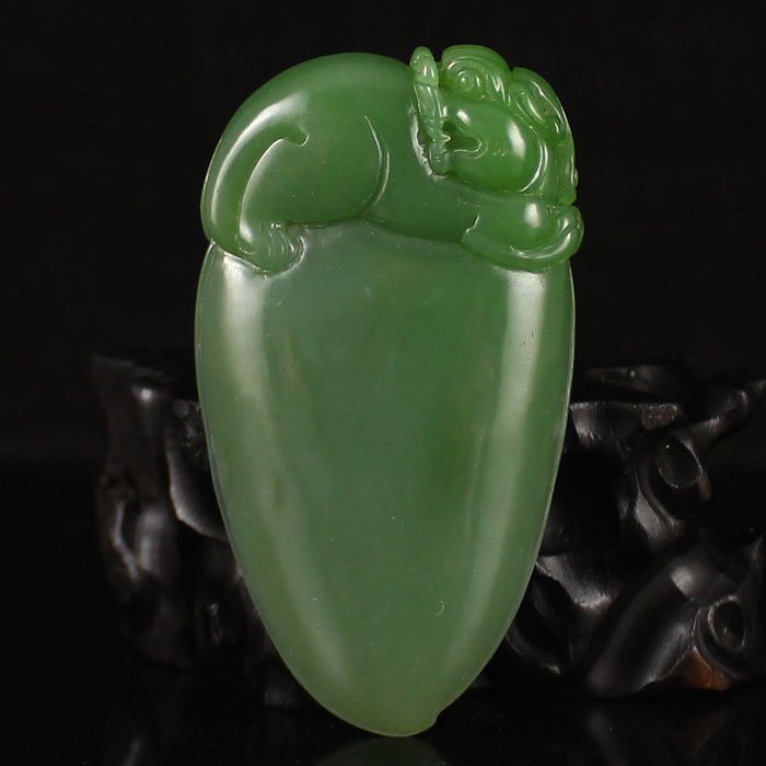 Chinese Hetian Jade Pendant Carved Fortune Beast (1 of 6)