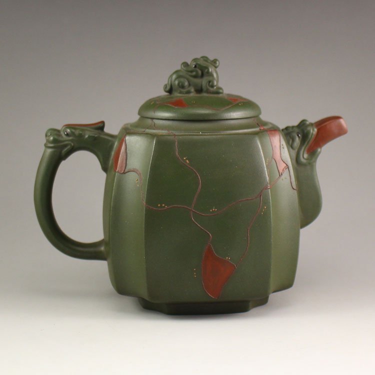 Chinese Yixing Zisha / Purple Clay Teapot (1 of 7)