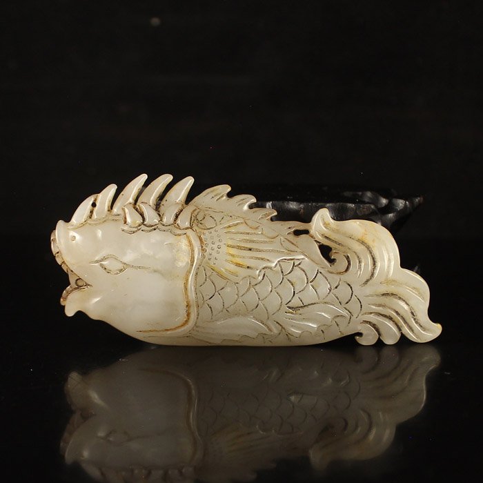 Chinese  Hetian Jade Pendant - Fortune Fish (1 of 6)
