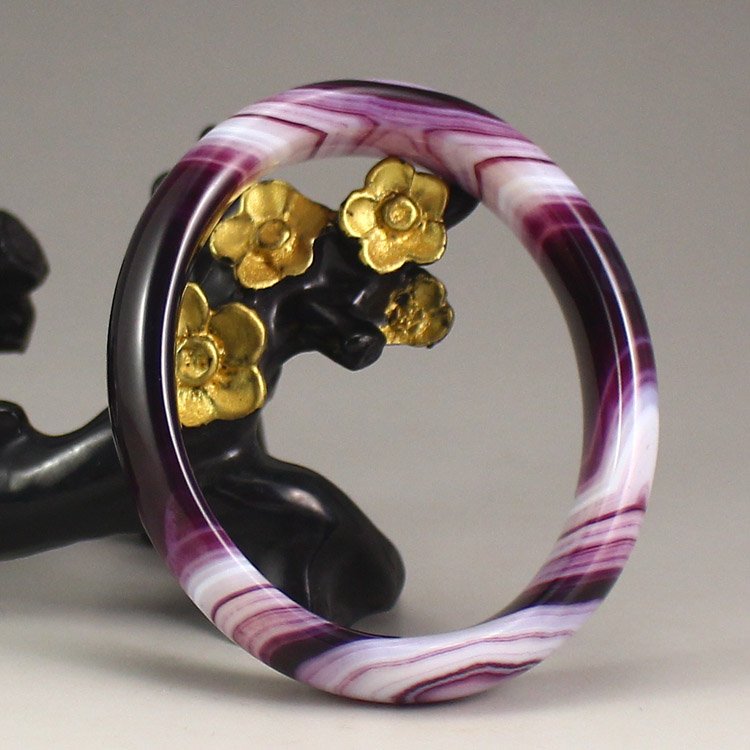 Inside Diameter 57 mm Chinese Natural Agate Bracelet (1 of 6)