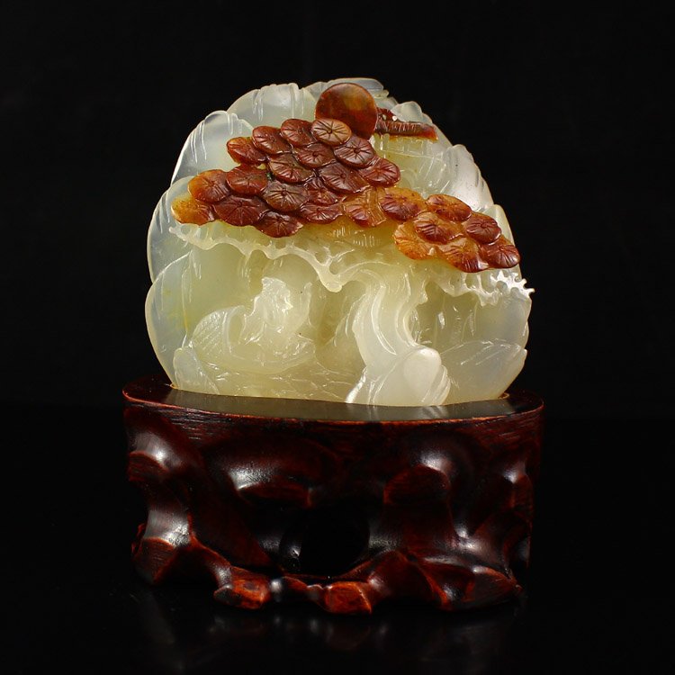 Chinese Natural Jade Statue w Poet & Pine Tree: Chinese Natural Jade Statue w Poet & Pine Tree Dimension: 92*97*28(mm)3.62*3.82*1.10(in) Weight 0.72 lbs/326g The total weight does not include the base. The base is included after you have won the au