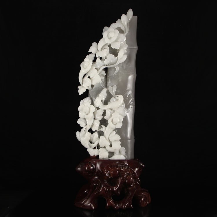 Chinese Natural Hetian Jade Statue - Magpie & Flower (1 of 6)