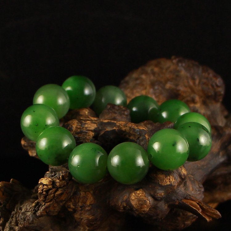 Chinese Natural Green Hetian Jade Beads Bracelet (1 of 6)