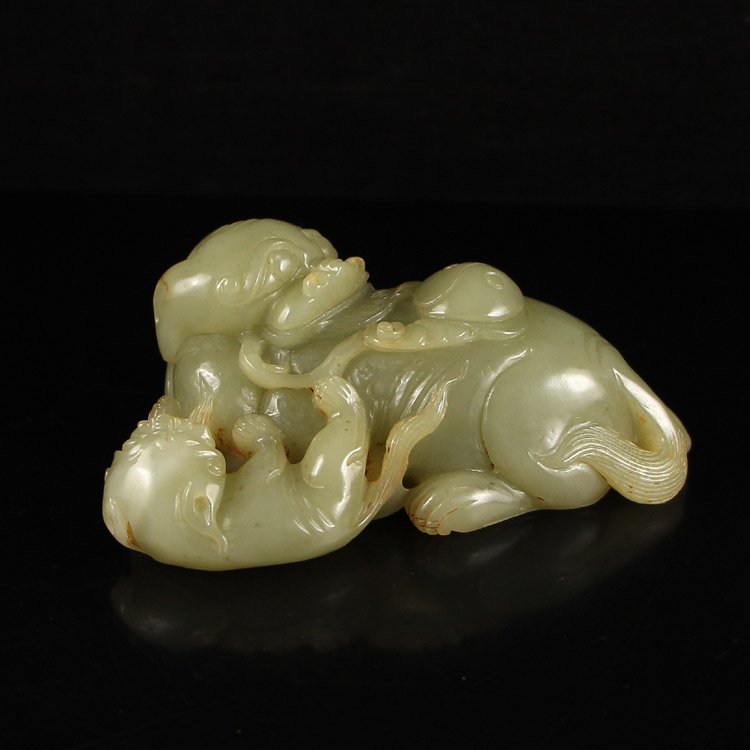 Vintage Chinese Hetian Jade Statue - Fortune Beast (1 of 6)