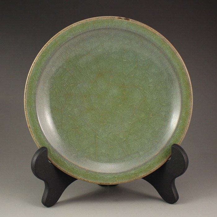 Chinese Long Quan kiln Porcelain Plate (1 of 6)