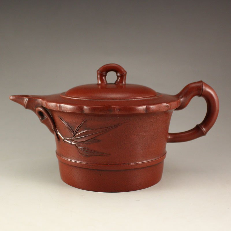 Chinese Yixing Zisha / Purple Clay Teapot (1 of 7)