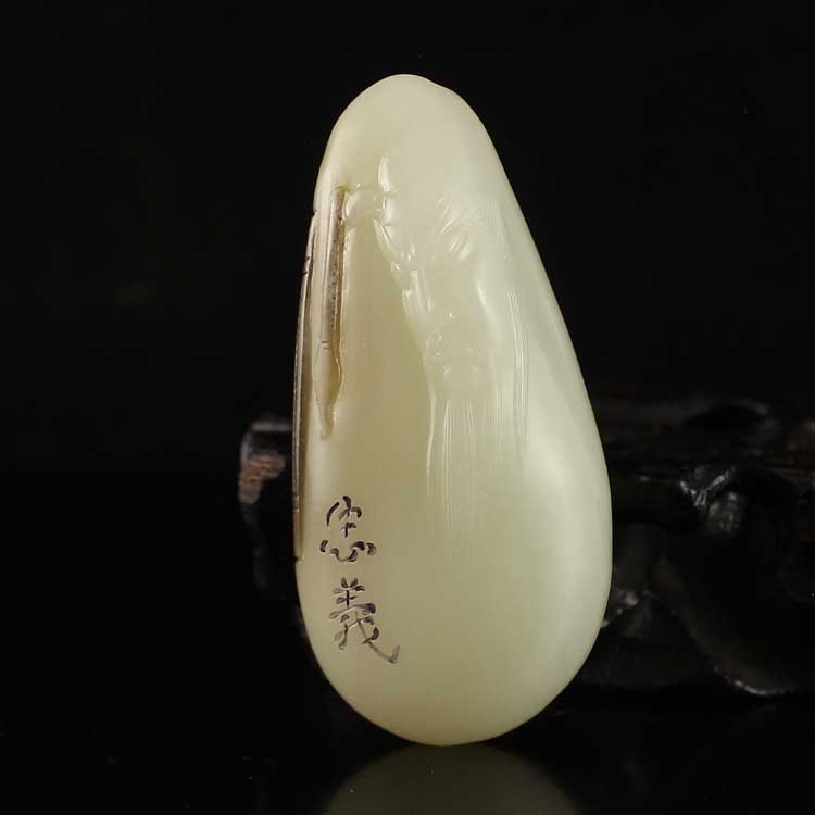 Chinese Natural Hetian Jade General Guangong Pendant (1 of 7)