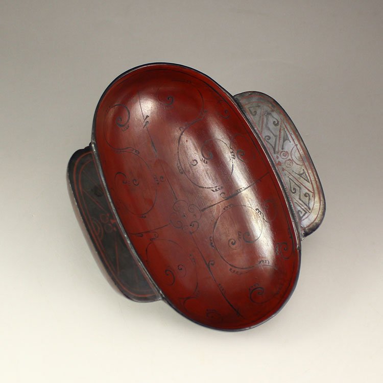 Chinese Hard Wood Lacquer Brush Washer: Chinese Hard Wood Lacquer Brush Washer Dimension: 157*133*44(mm) 6.18*5.24*1.73(in) Weight 0.28 lbs/126 g
