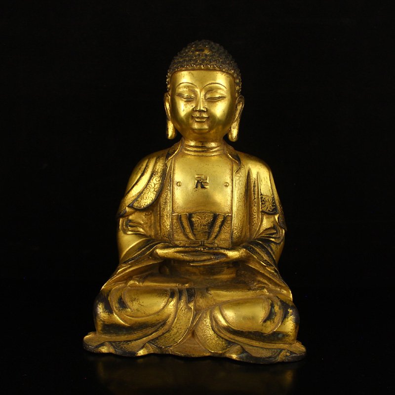 Chinese Gilt Gold Bronze Shakya Mani Buddha Statue: 中國明代 鎏金青銅釋迦摩尼佛雕像 Chinese Ming Dynasty Gilt Gold Bronze Shakya Mani Buddha Statue Dimension: 175