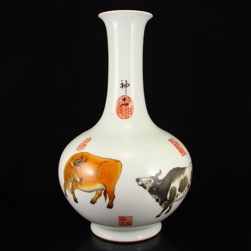 Superb Hand-painted Chinese Enamels Porcelain Vase (1 of 10)