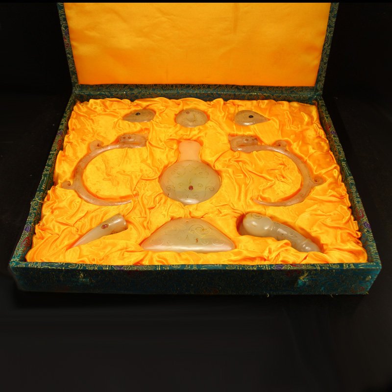 Chinese Hetian Jade Inlay Silver Wire Gem Palace Items (1 of 10)