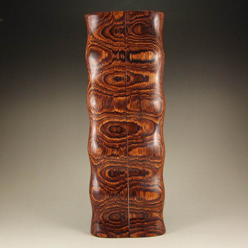 A Pair Chinese Hainan Huanghuali Wood Paperweight (1 of 10)