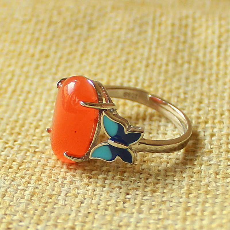 925 Silver Cloisonne Inlay Chinese Nan Hong Agate Ring: 925 Silver Cloisonne Inlay Chinese Nan Hong Agate Ring Dimension: 15x9x6(mm) 0.59x0.35x0.24(inches) Weight 0.01 lbs/4 g