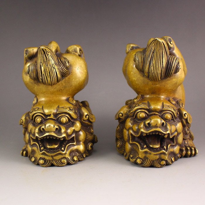 A Pair Vintage Chinese Brass Statue - Lions (1 of 6)