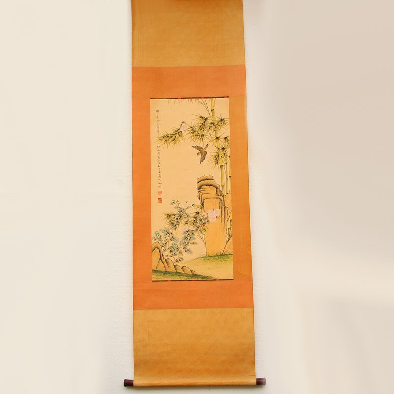 Watercolour on Xuan Paper Painting Shen Quan 1682-1760: 沈銓　竹菊圖 卷軸 Chinese Watercolour on Xuan Paper Flower & Bird Painting Shen Quan 1682-1760 Dimension: 2075 x 570(mm) 81.69 x 22.44(inches) Weight 1.