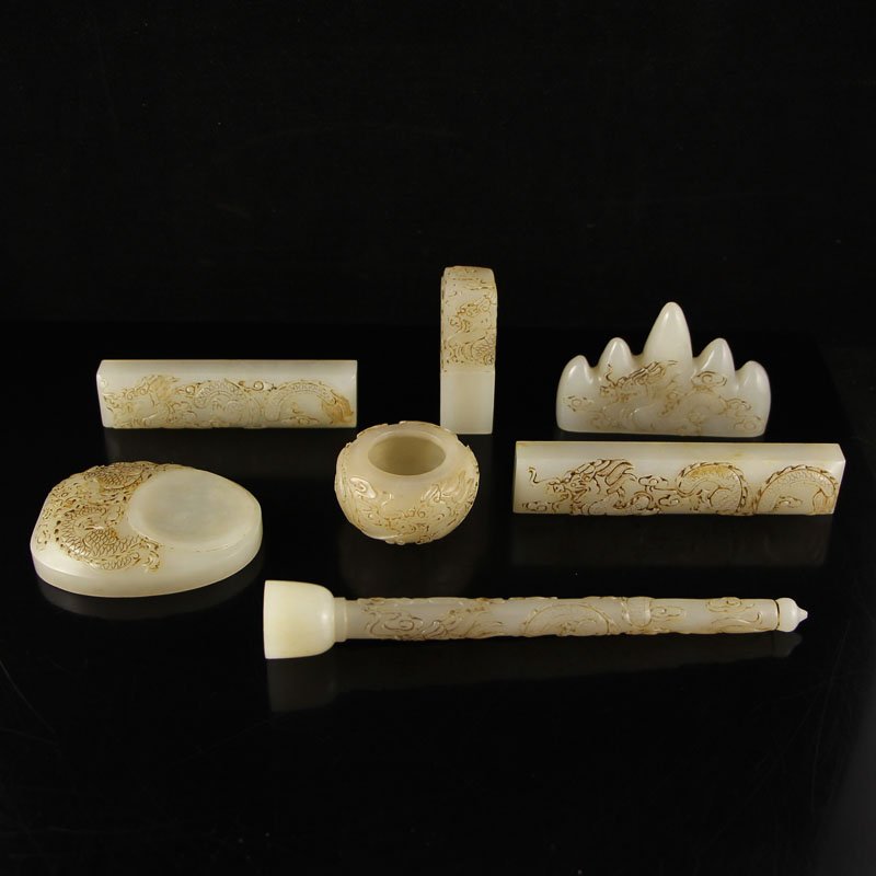 A Set Vintage Chinese Hetian Jade Handwriting Tool (1 of 10)