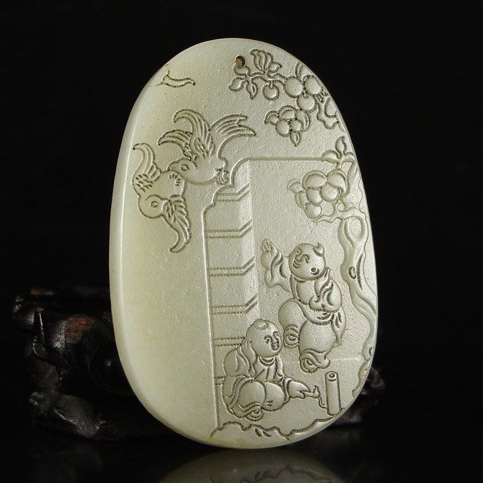 Vintage Chinese Hetian Jade Two Urchins Pendant (1 of 6)