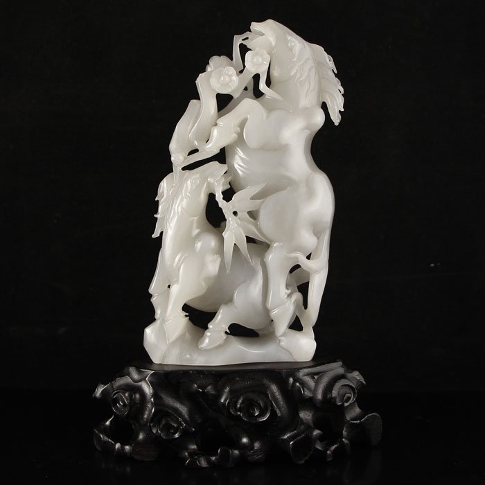 Superb Chinese Hetian Jade Double Horse Statue (1 of 7)