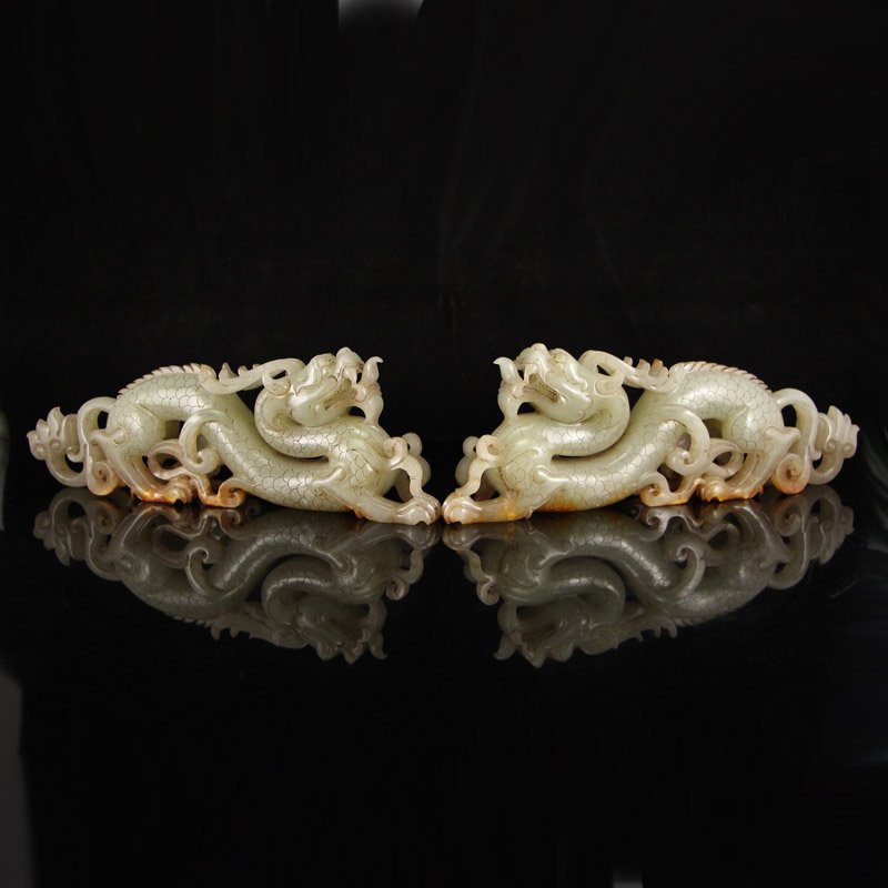 Chinese Qing Dynasty Hetian Jade Double Dragons Statue (1 of 10)