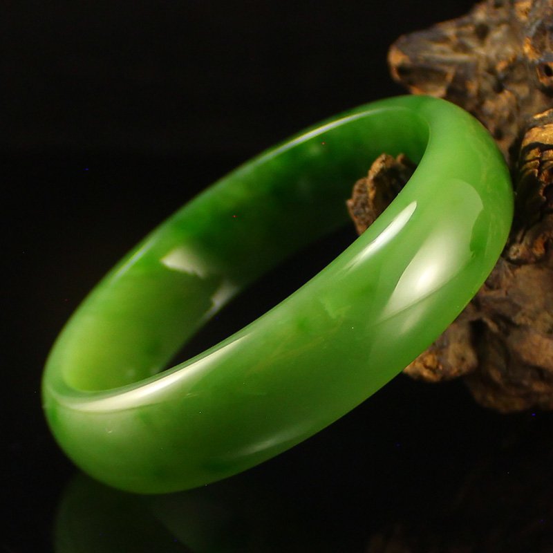 Superb Chinese Green Hetian Jade Bracelet w Certificate (1 of 8)