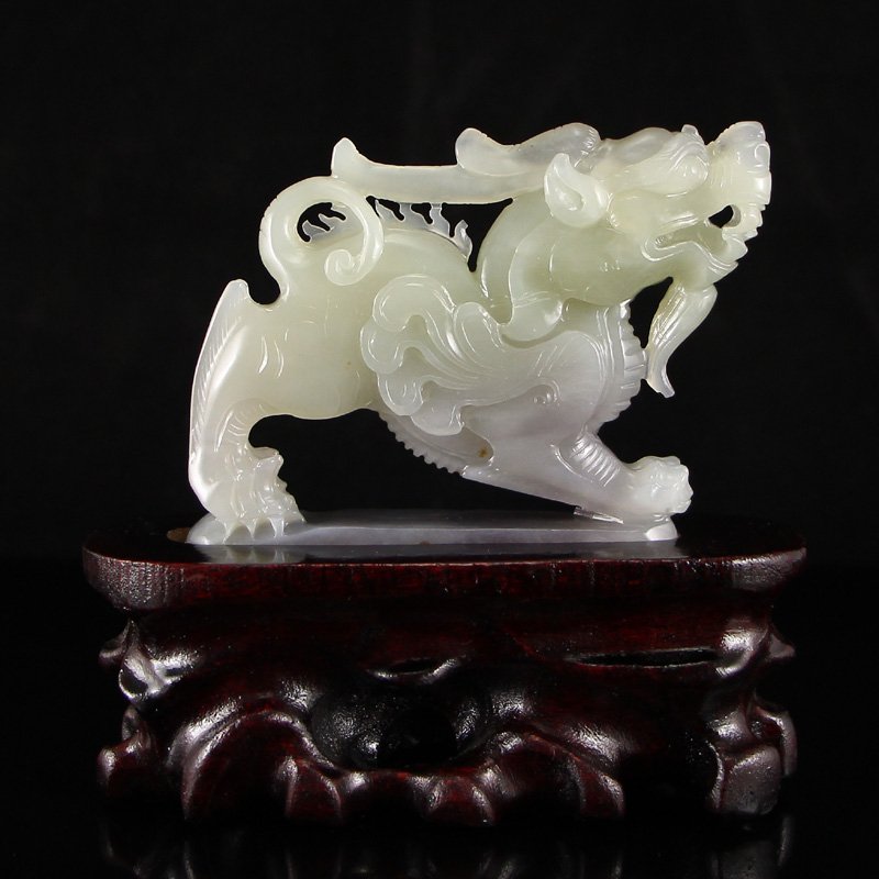 Chinese Qing Dynasty Hetian Jade Kylin Statue (1 of 7)