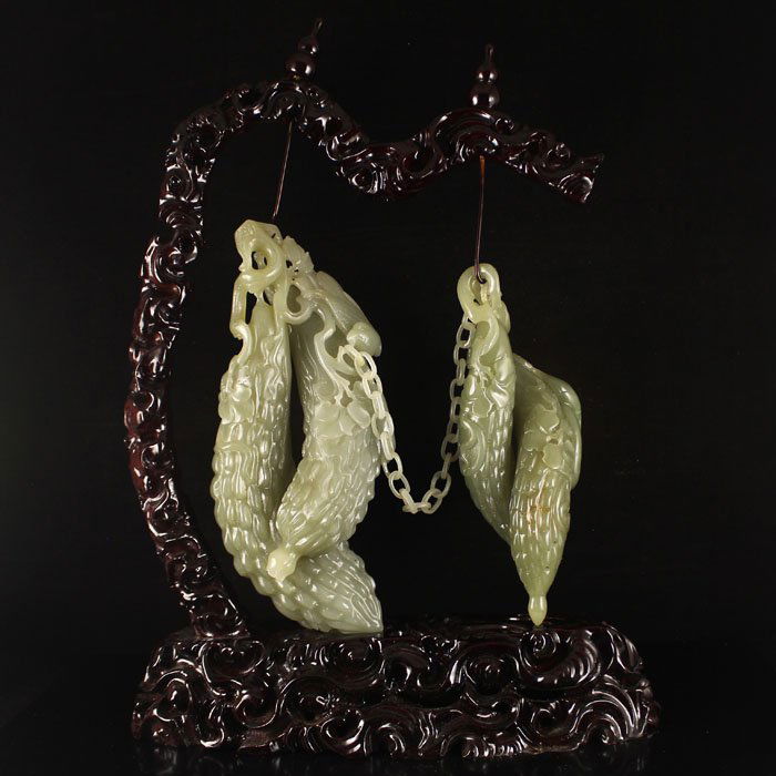 A Pair Chinese Hetian Jade Statue - Loofahs (1 of 6)