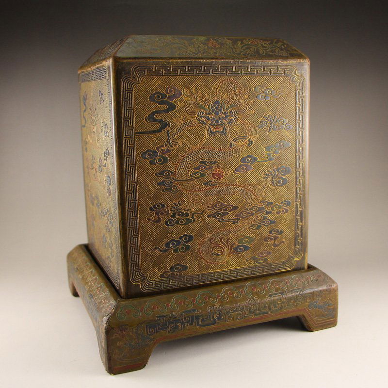 Chinese Hard Wood Lacquerware Lucky Dragons Seal Box (1 of 8)