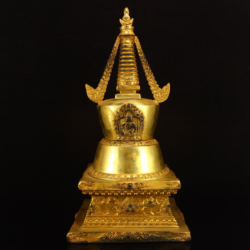 Chinese Ming Dynasty Gilt Gold Bronze Buddhism Pagoda: 中國明代 鎏金青銅 佛教佛塔 Chinese Ming Dynasty Gilt Gold Bronze Buddhism Pagoda Dimension:325x160x160(mm) 12.80x6.30x6.30(inche