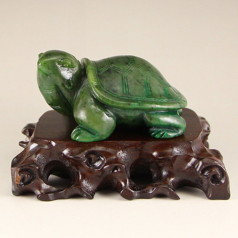 Chinese Green Hetian Jade Statue - Turtle (1 of 7)