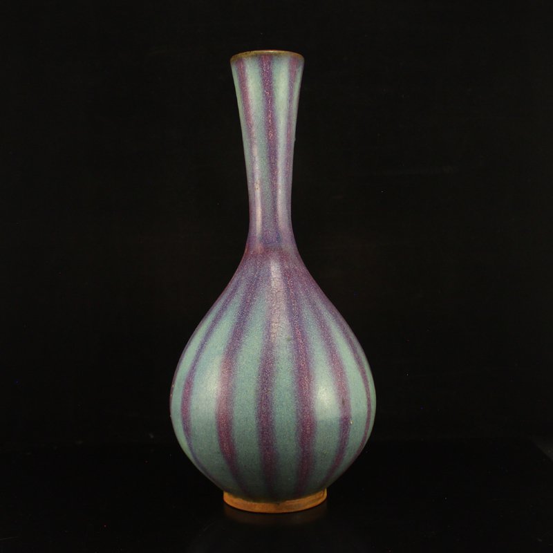 Chinese Song Dy Variable Glaze Jun Kiln Porcelain Vase (1 of 6)