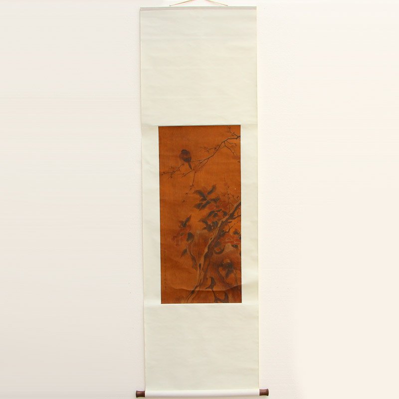Chinese Watercolour On Silk Flowers & Birds Painting: 蔣廷錫 工筆绢画 花鳥立軸 Chinese Watercolour On Silk Flowers & Bird Painting Jiang Tingxi 1669-1732 Dimension: 1890 x 655(mm) 74.41 x 