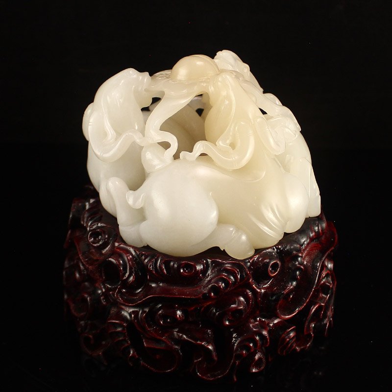 Superb Chinese Qing Dy Hetian Jade Three Sheep Statue (1 of 6)