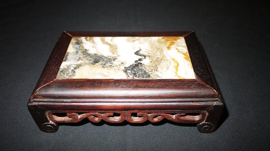 A MINI SHELF WITH RARE MARBLE: wooden shelef with rare marble mounted in the center. 小木架带大砚石