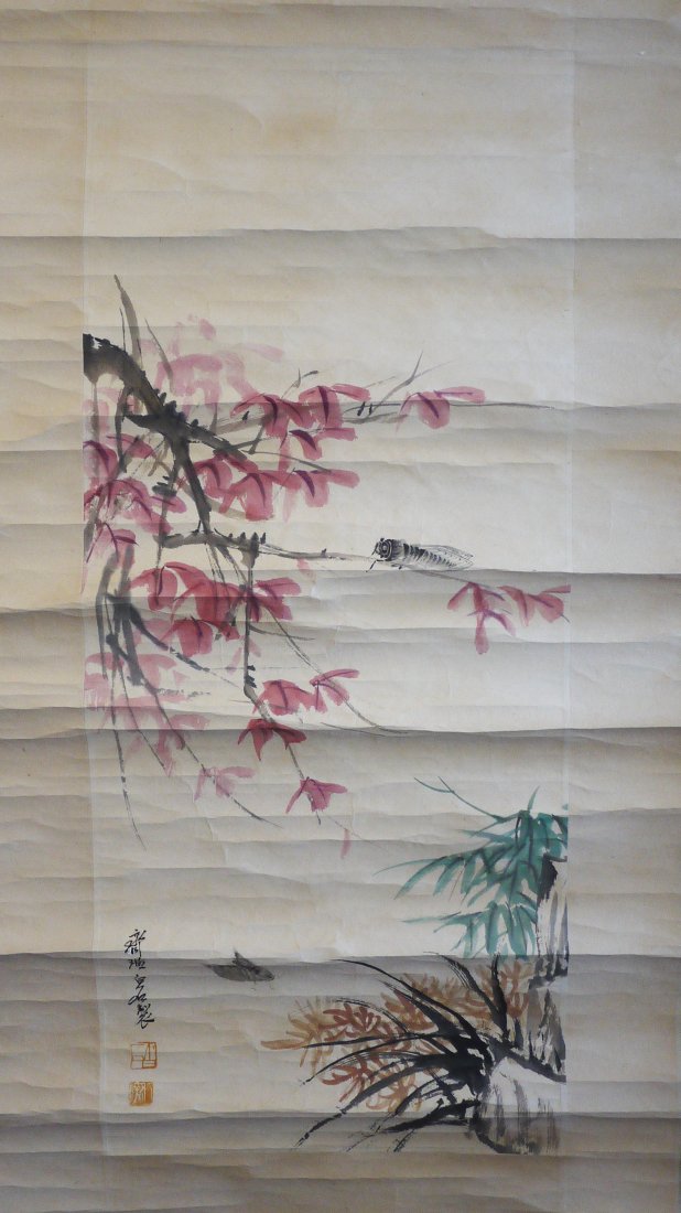 Chinese Painting: Chinese Painting of flowers and insect.SIze: 88cm*80cm.水墨花草虫画,尺寸：88厘米*80厘米。. 颜色鲜&