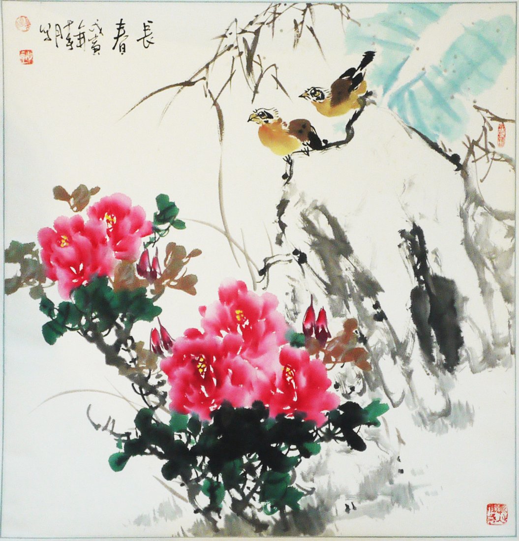 Chinese Painting: Chinese Painting of flowers and birds. Size:86cm*63cm.水墨花鸟图, 尺寸：86厘米*63厘米. 画面简洁大&