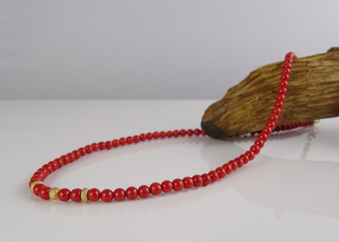 Red Coral Necklace (1 of 2)