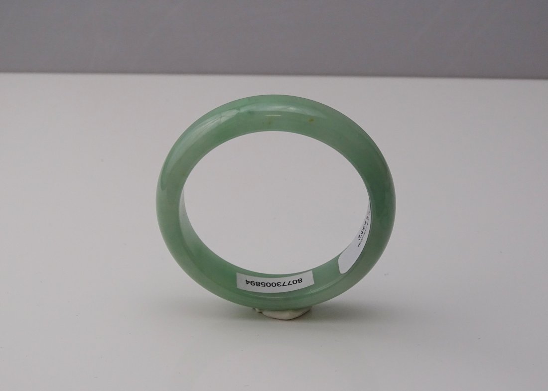 Jadeite Bangle (with certificate) (1 of 3)