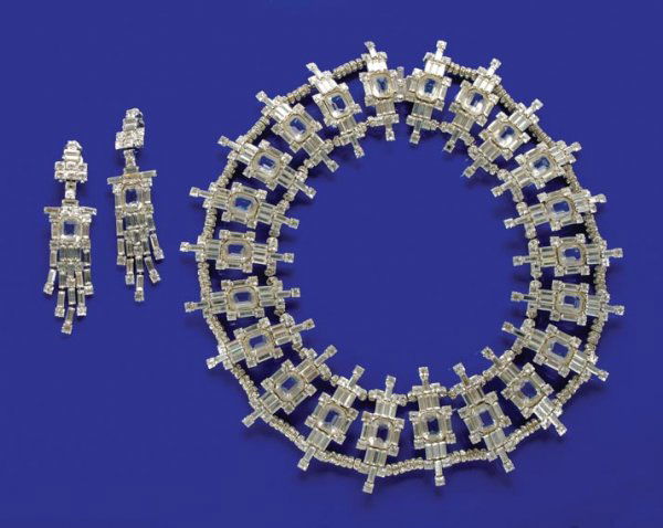 Wm de Lillo Faux Diamond Collar and Drop Earring: Wm de Lillo Faux Diamond Collar and Drop Earring Set Designed by Robert F.Clark, American, circa 1970 Faceted crystal baguettes and stones mounted in handworked linear design formations, strung with