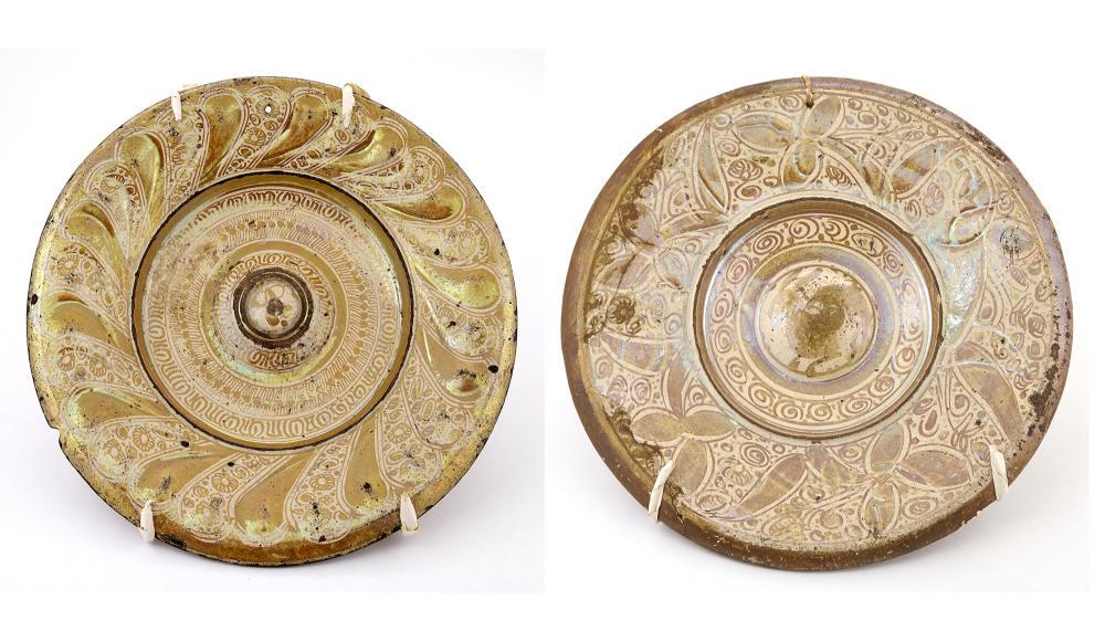 Two Hispano Moresque Copper-Lustre Tin-Glazed (1 of 5)