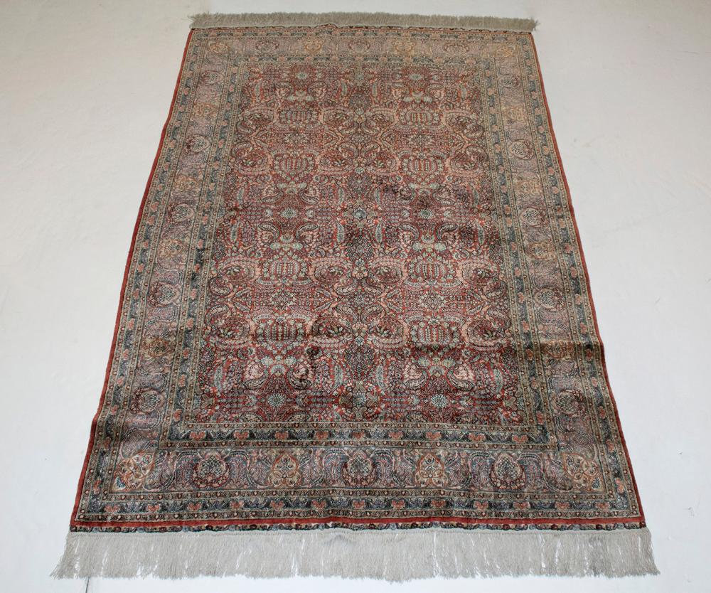 Sino-Hereke Silk Rug (1 of 2)