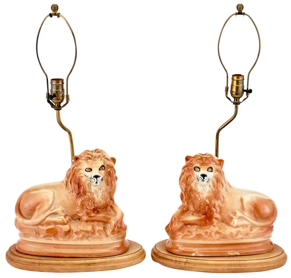 Pair of Staffordshire Style Glazed Ceramic Recumbent (1 of 6)