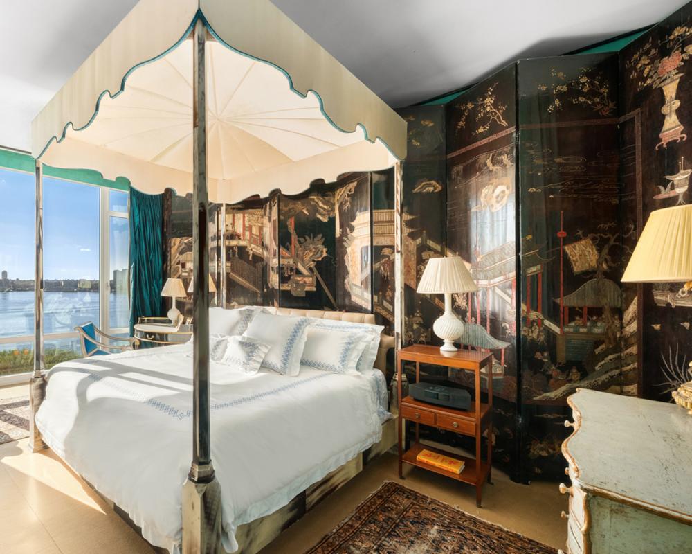 Chinese Coromandel Lacquer Twelve-Panel Screen (1 of 10)