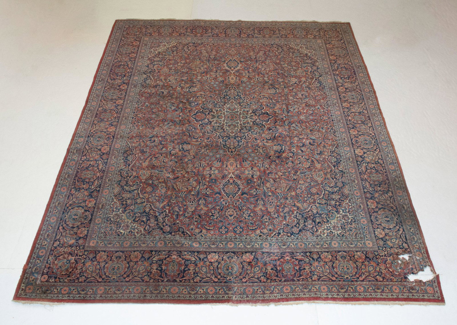 Kashan Carpet (1 of 2)